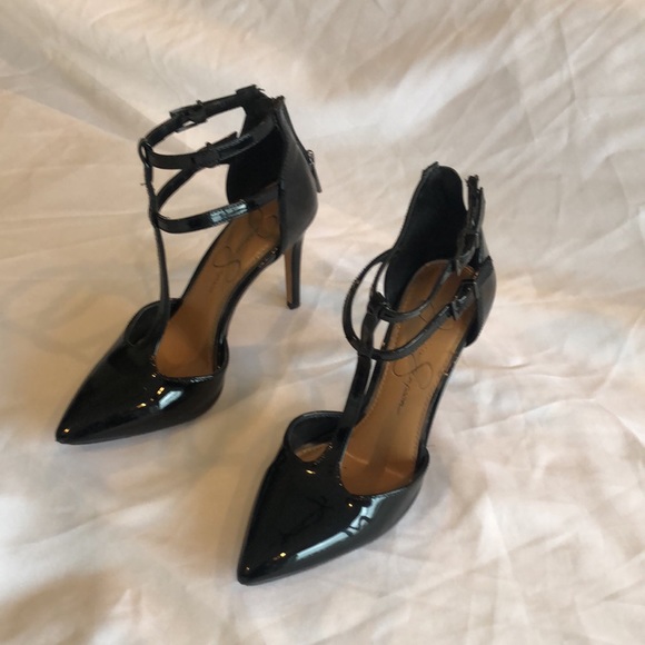 Jessica Simpson - Picture 2 of 4